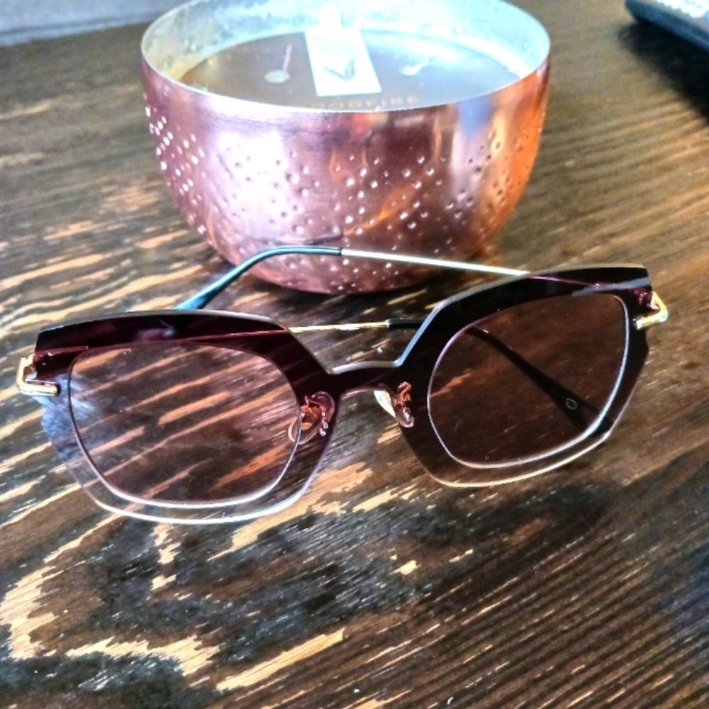 O by Oscar de la Renta  Rimless Brown  Sunglass NWT